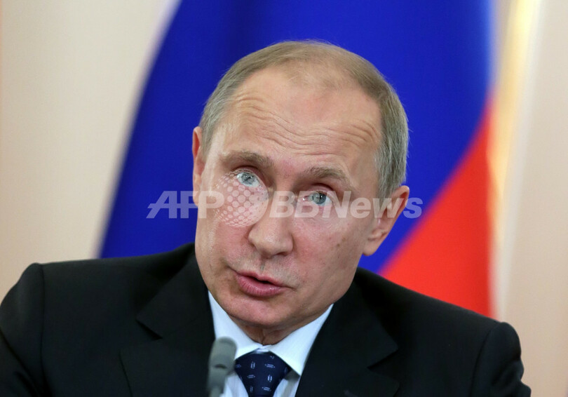 プーチン大統領、シリア化学兵器の「確証必要」 インタビュー