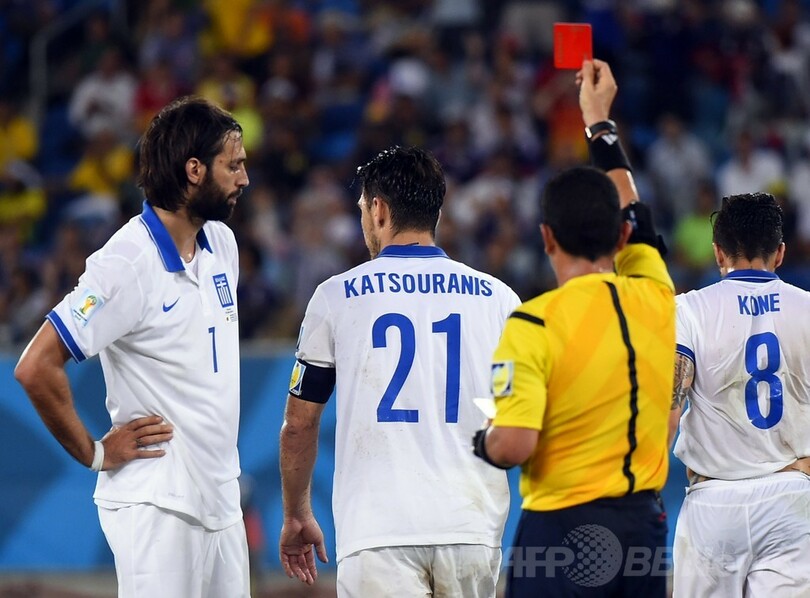 ザック日本、ギリシャとスコアレスドロー コロンビアが決勝Tへ