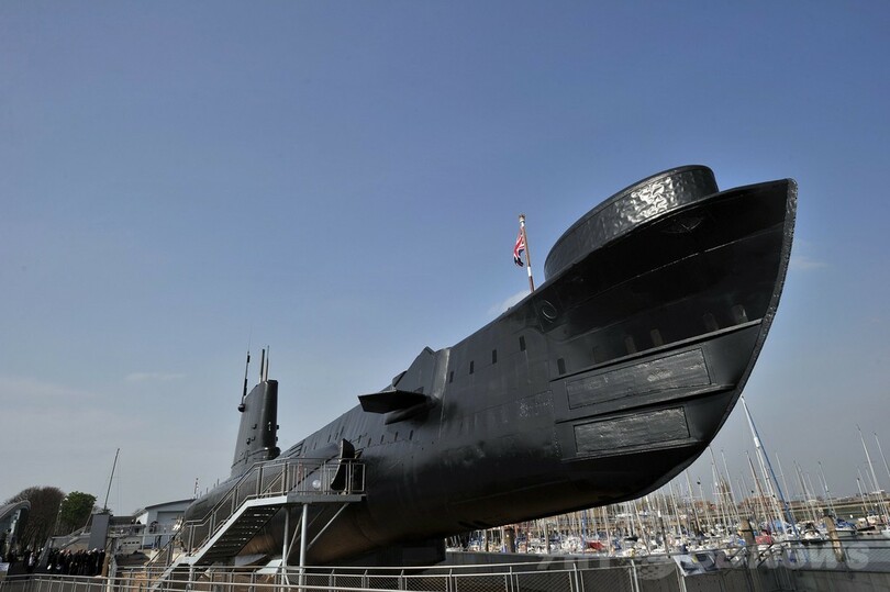 極東で戦った往年の潜水艦が一般公開、英王立海軍潜水艦博物館