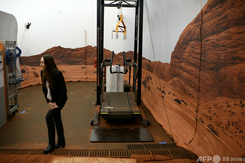「火星滞在」実験施設から帰還 科学者ら4人 NASA