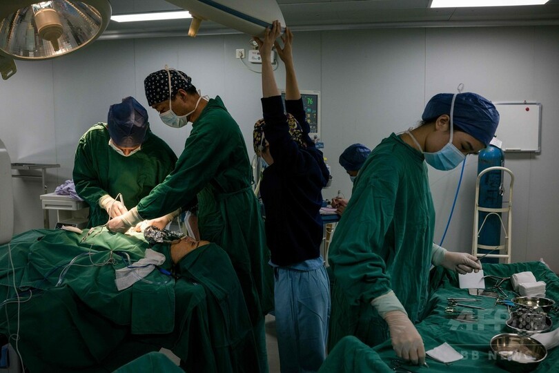 「欧米人みたいな鼻にしたい」 中国で美容整形ブーム