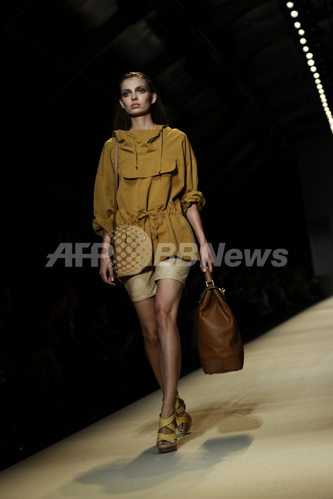 ＜12年春夏ミラノコレクション＞トラサルディ