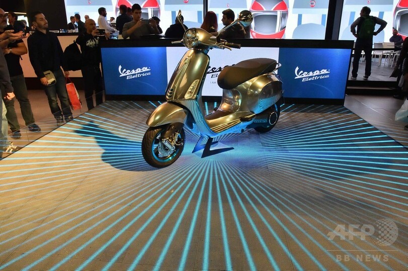 伊スクーター「ベスパ」に電動モデル登場　来年末までに発売