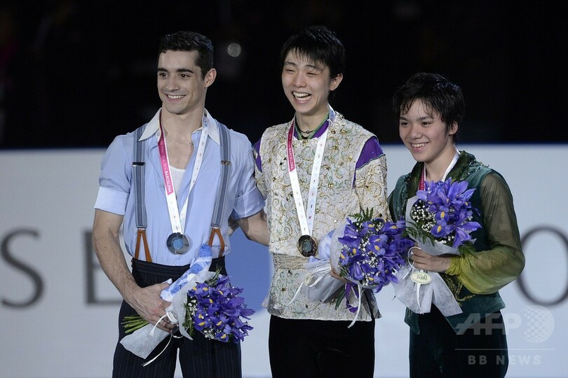 羽生が異次元の330点超え！男子初のGPファイナル3連覇