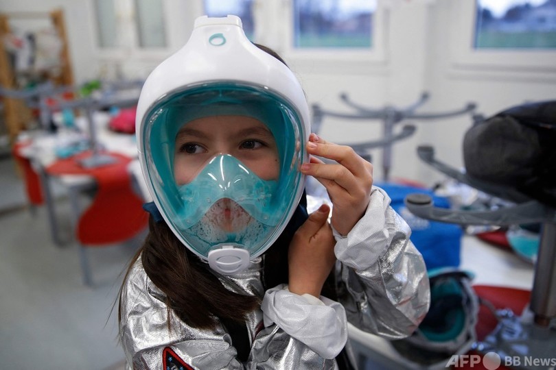 火星探査を夢見るスイスの小学生 模擬ミッションに挑む