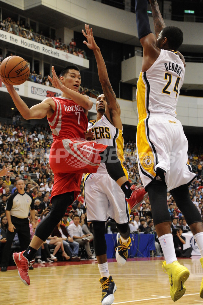 ロケッツのリン、ペイサーズとのプレシーズン試合で台湾ファンを魅了