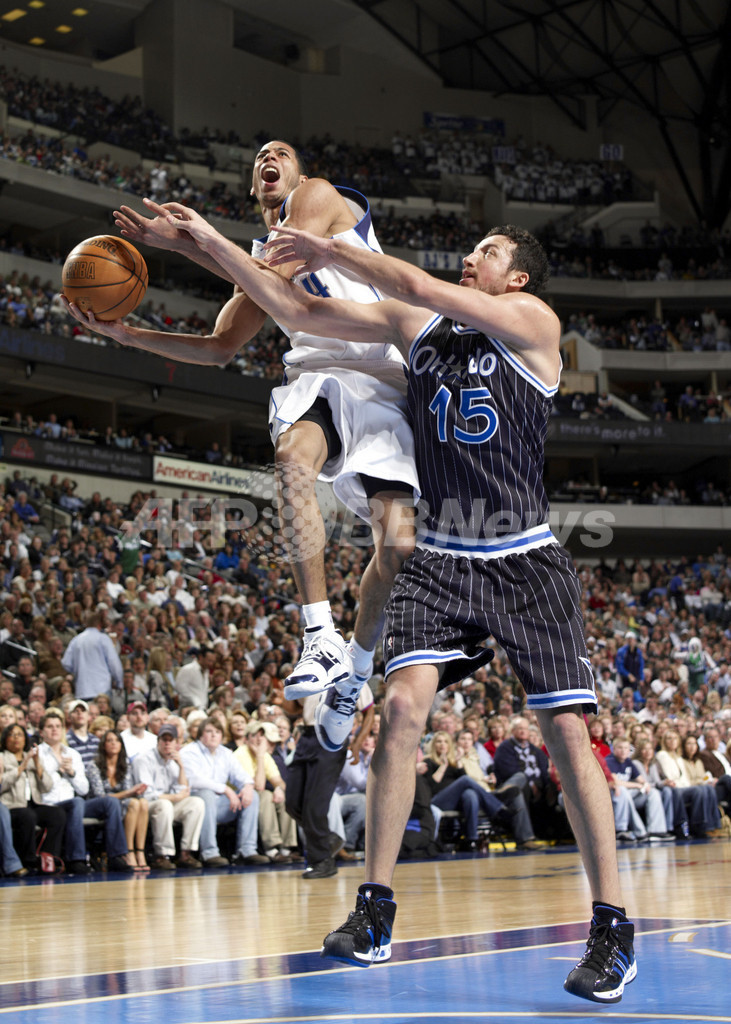 ＜06-07NBA＞マーベリックス マジックを破って連勝を15に伸ばす - 米国