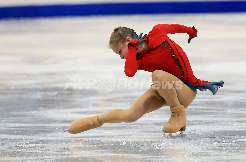 リプニツカヤが優勝、鈴木は2位に スケート・カナダ