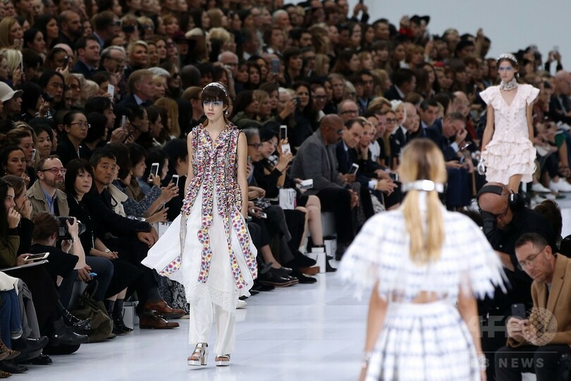 「シャネル」16年春夏コレクション