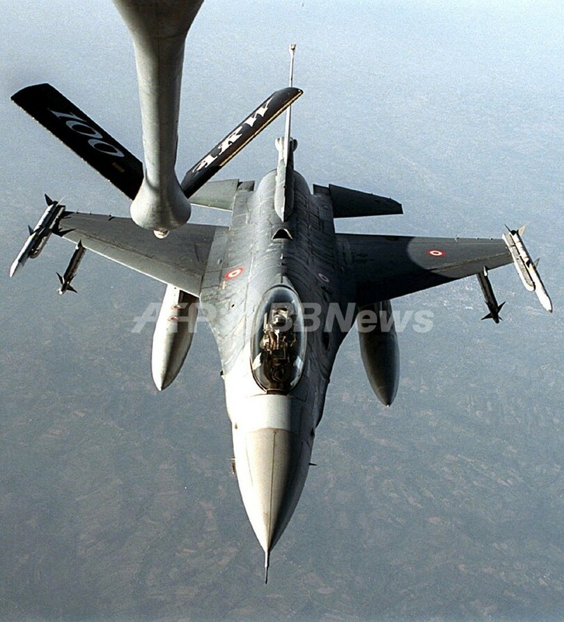 トルコ軍、再びイラク北部を空爆