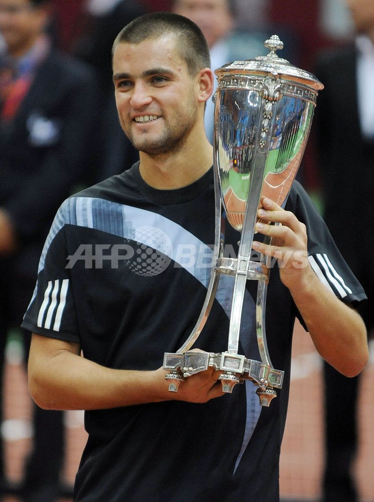 ユーズニー ティプサレビッチ下し優勝、クレムリン・カップ