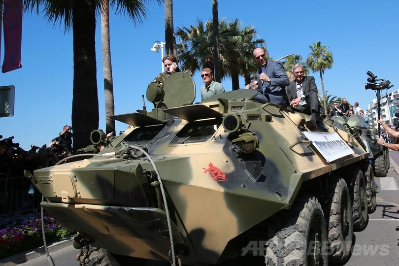 復活「スタローンVS.シュワ」、カンヌ映画祭会見