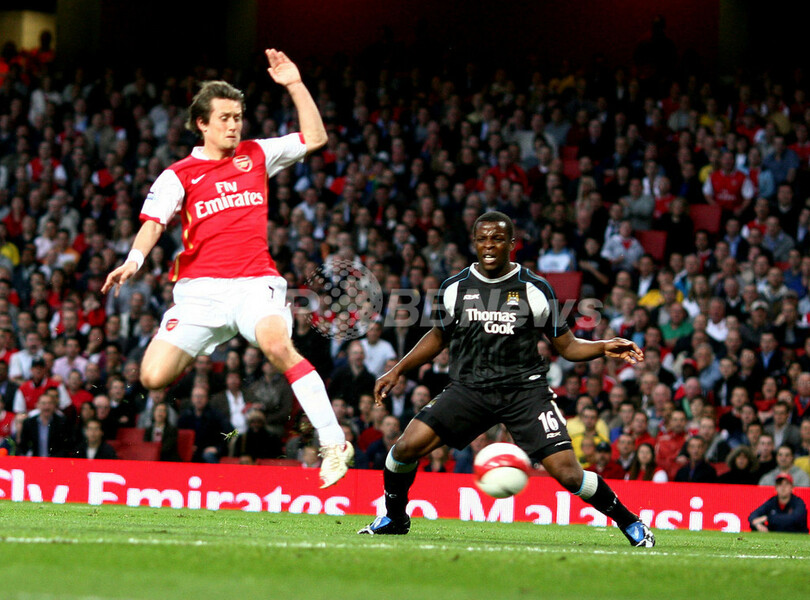 ＜サッカー プレミアリーグ＞アーセナル マンチェスター・シティを降しシーズン18勝目 - 英国