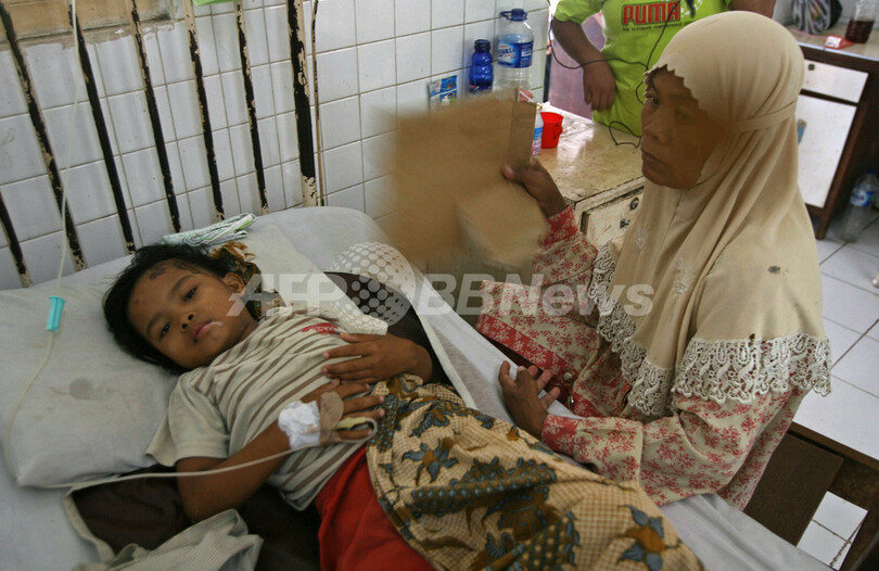 ＜ジャワ島中部地震＞死者4983人以上、社会省発表 - インドネシア