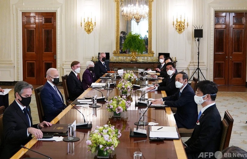 バイデン氏、菅首相と会談 就任後初の首脳会談