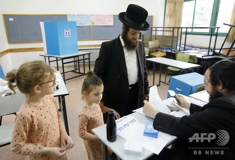 イスラエル総選挙、投票始まる ネタニヤフ氏は政治生命懸けた戦い