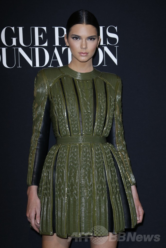 キム・カーダシアン姉妹、どっちがオシャレ？！