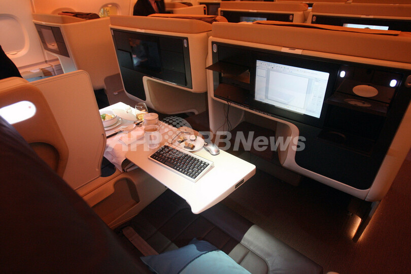 前の座席も気にならない？　エコノミー席もゆとりあるA380