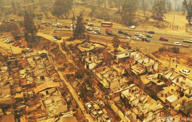 チリ森林火災、死者99人に