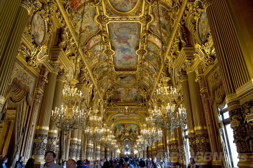 ちょこっと旅気分、パリ・オペラ座館内
