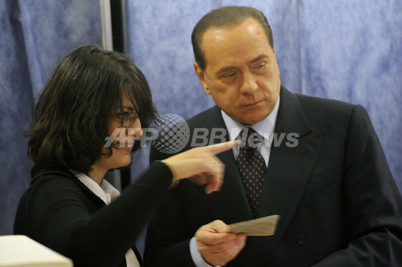 イタリア総選挙、投票始まる