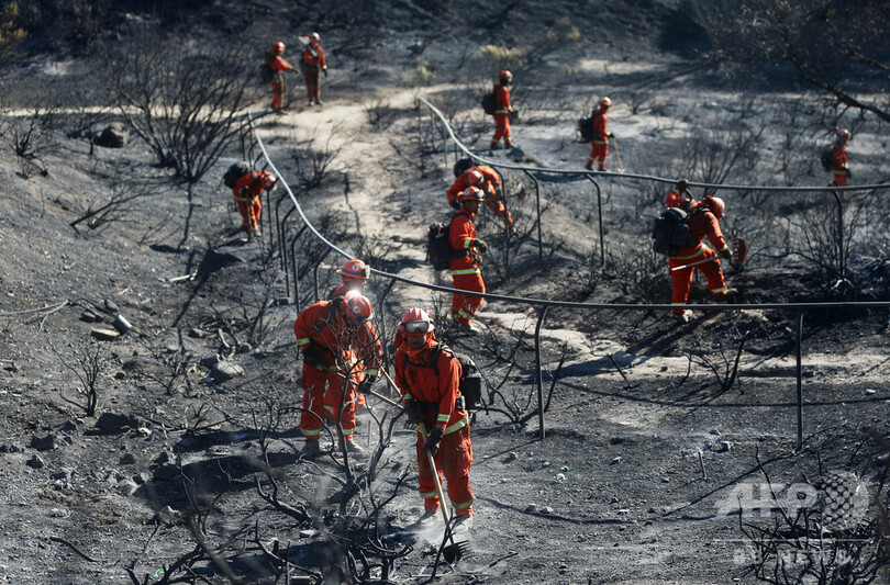 カリフォルニア南部の森林火災、焼失面積は30平方キロ以上