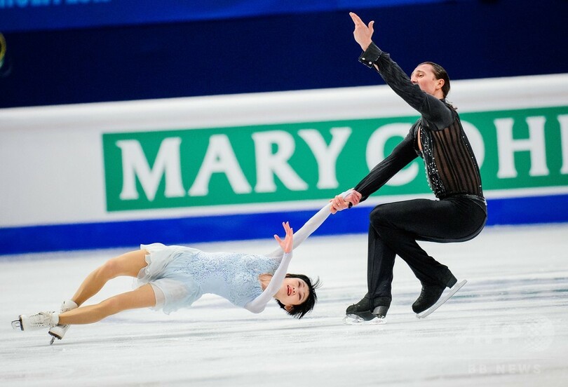 川口組がペアSP2位、ロシア組が首位 フィギュア欧州選手権