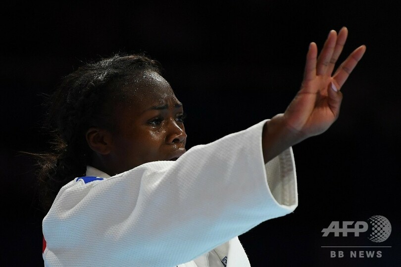 田代は銀メダル、V4の女王アグベニューに敗れる 世界柔道