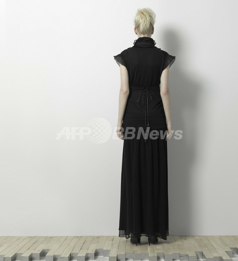 サカイ、09/10年秋冬コレクションを発表
