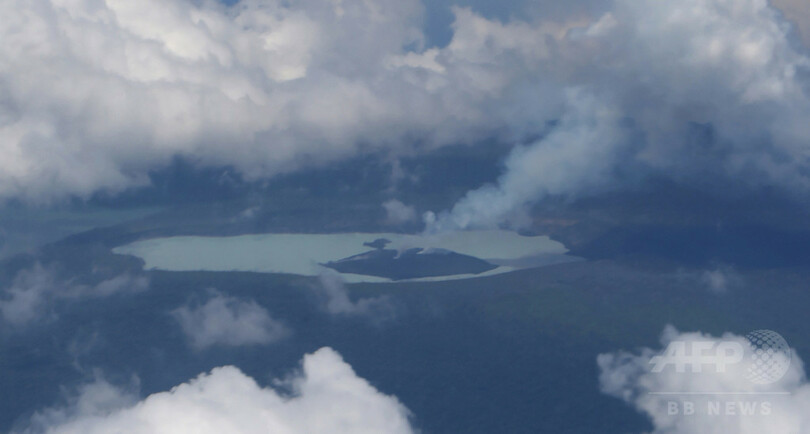 太平洋の島国バヌアツ、火山噴火で非常事態を宣言 住民数千人避難