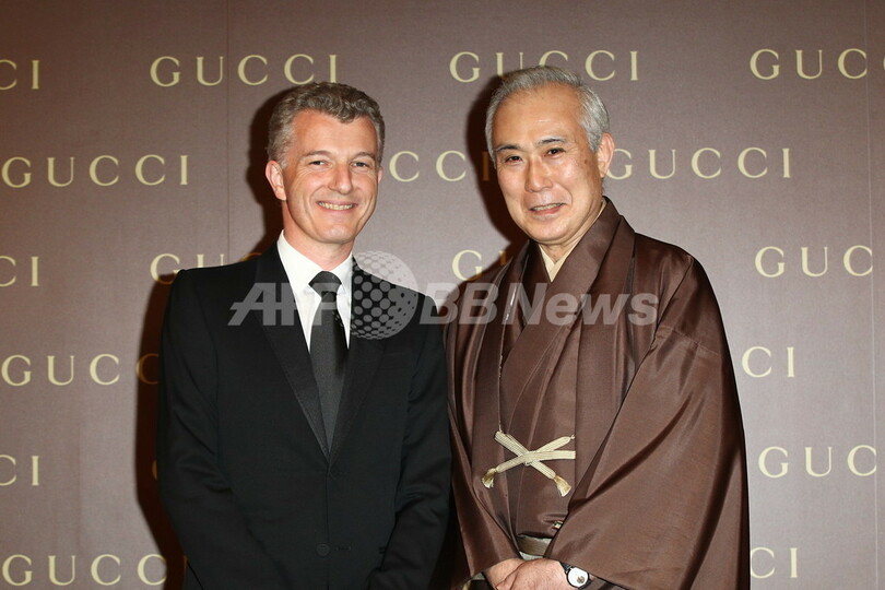 「グッチ」被災地支援チャリティ、6月2日にはネックレス発売も