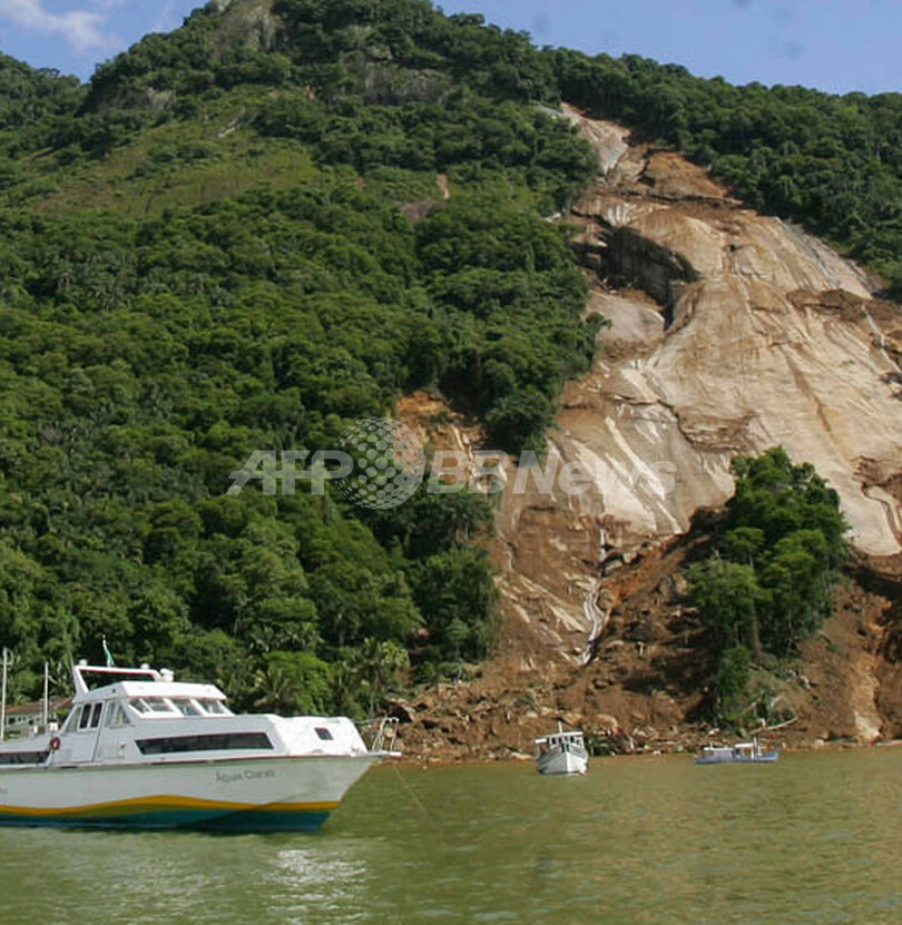 ブラジルの保養地で地滑り、ホテル宿泊客ら死者多数 グランデ島