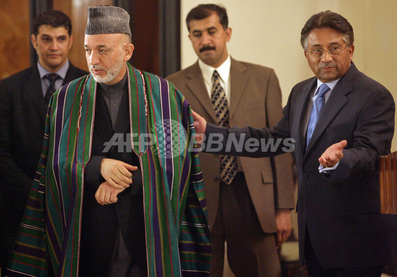 パキスタン、アフガニスタン首脳会談、テロ対策で協力推進へ