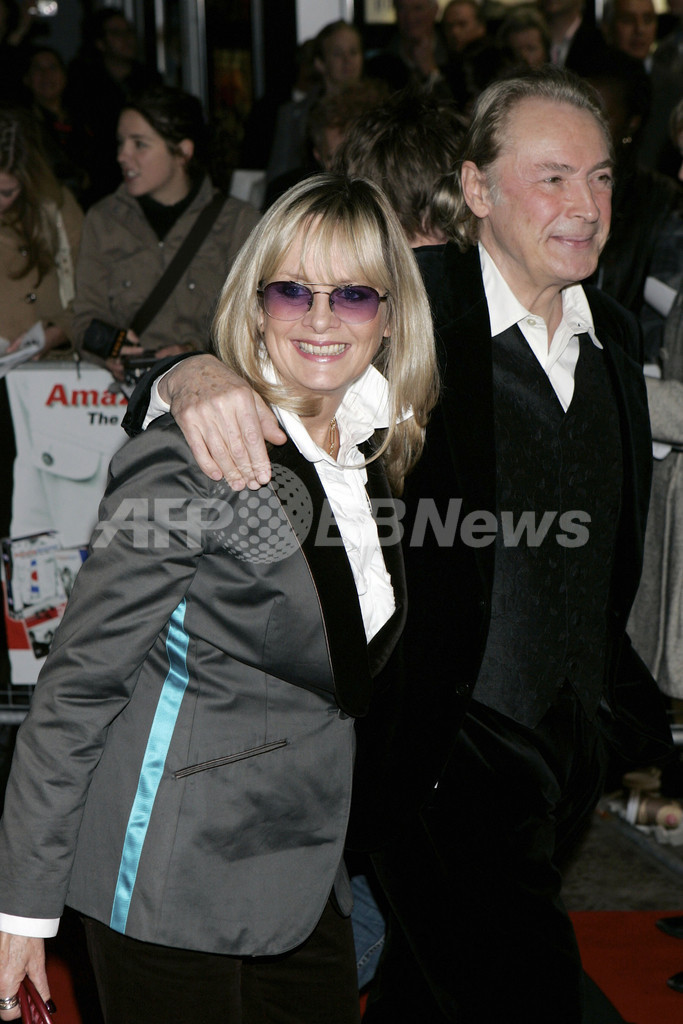 ザ・フーの映画プレミア上映会開催、ツイッギーも出席