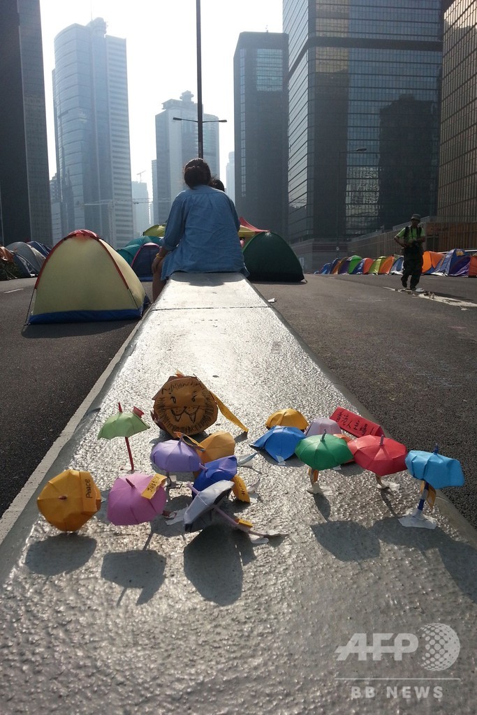 消されそうなアートを守れ 香港民主化デモ「雨傘運動」で生まれた作品、大英博物館へ