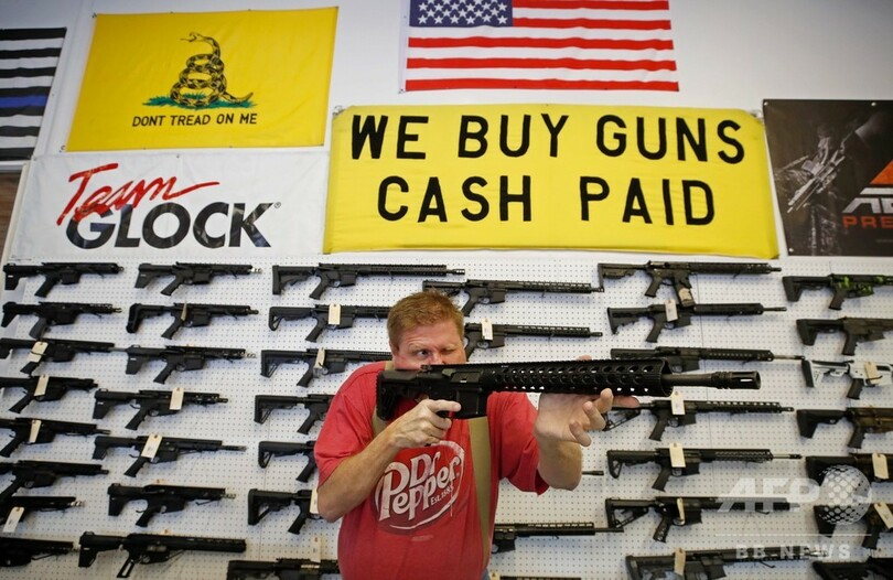 米、新型コロナで銃の購入者急増 治安悪化を懸念