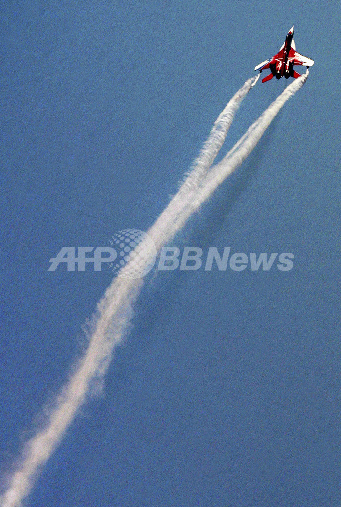 プーチン大統領、国内の軍事航空産業を称賛