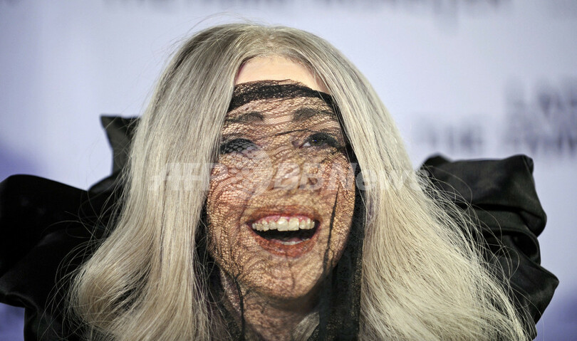 レディー・ガガ、ドイツ音楽賞で3冠達成