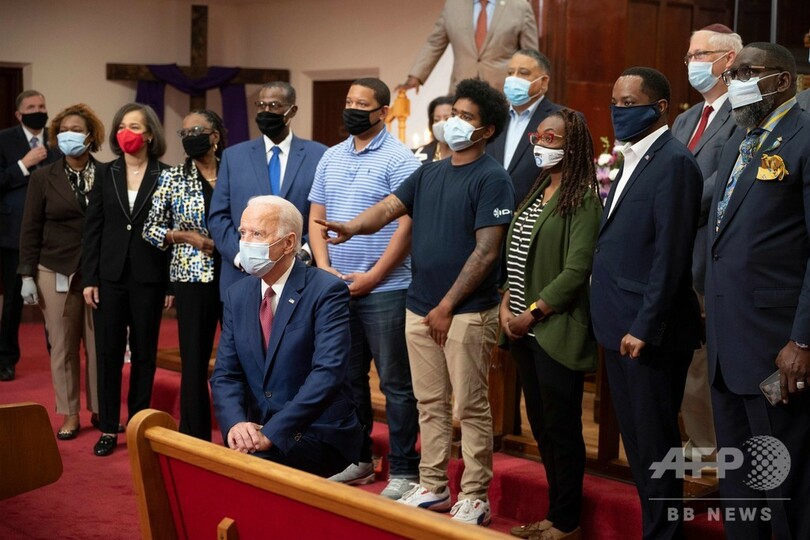 トランプ氏は「米軍を米国人に向けた」、バイデン氏が非難