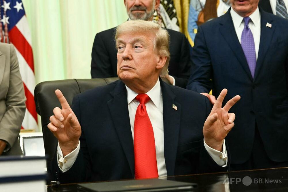 トランプ氏、W杯初戦控える米国代表を電話激励「幸運を祈る」