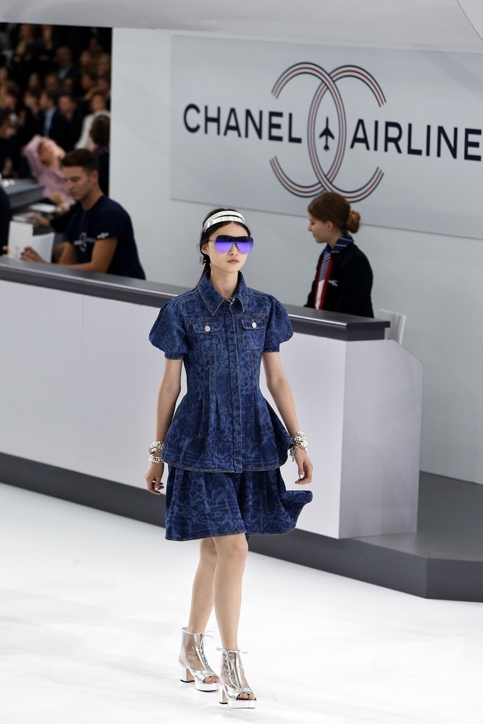 「シャネル」16年春夏コレクション