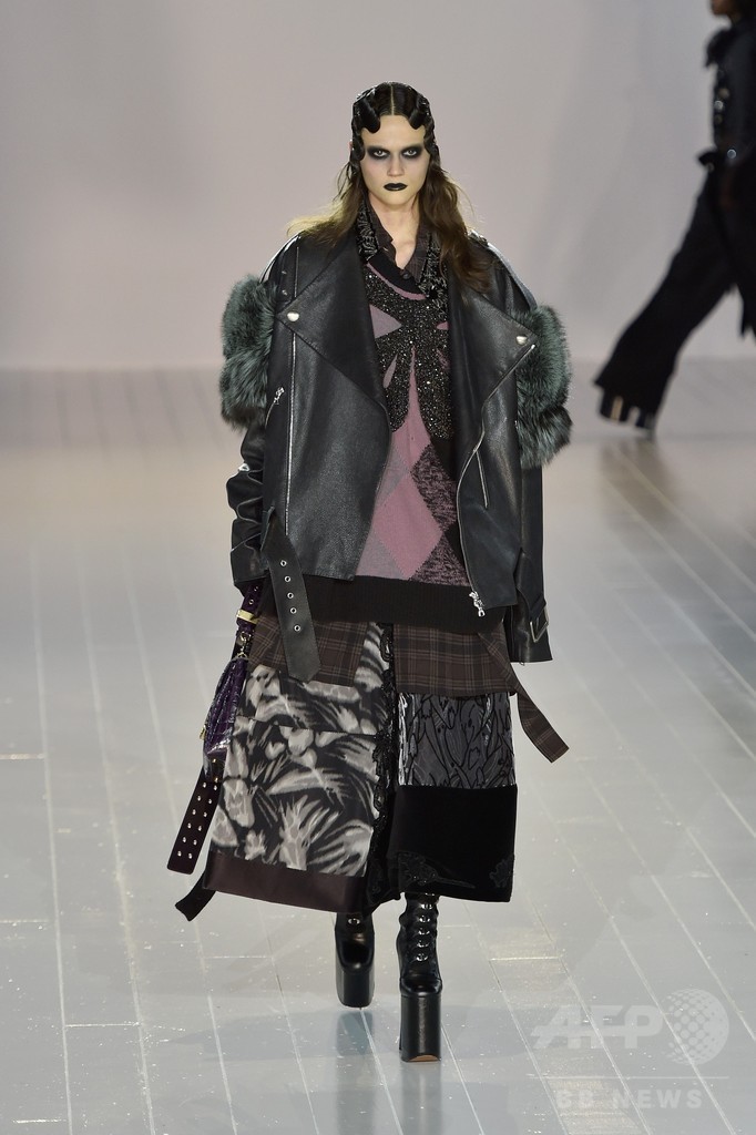 「マーク ジェイコブス」16/17年秋冬コレクション