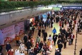 利用客で混雑する北京西駅（2019年2月1日撮影）。(c)Xinhua News