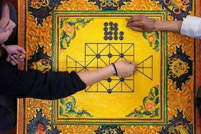 チベット碁の棋士に史上初めて段位を授与