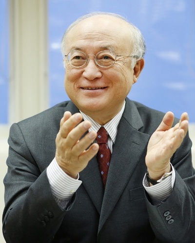 天野IAEA事務局長、イラン問題は「難問に取り組む時」 AFP独占取材