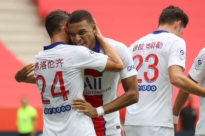復帰のエムバペ躍動 PSG、ニースに快勝で2連勝