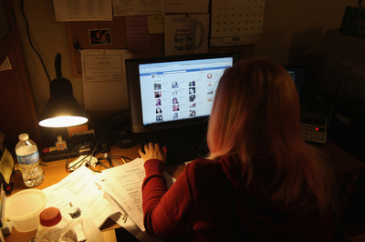 企業に広まる従業員SNSアカウントへの強制アクセス、米議員が非難