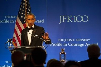 米前大統領、議員らに「勇気」をと訴え オバマケア代替法案審議控え