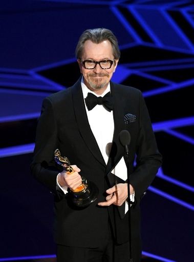 アカデミー賞、主演男優賞は『ウィンストン・チャーチル』のゲイリー・オールドマン