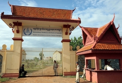 カンボジア特別法廷に移送の旧ポル・ポト派幹部、人道に対する罪で起訴